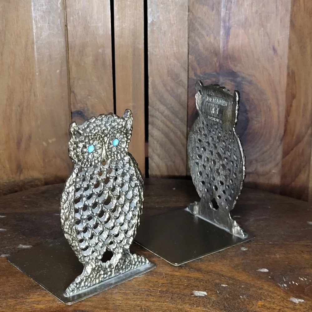 Gold Tone Owl Bookends - Picture 8 of 15